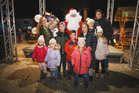 Božiček in žive jaslice (115)